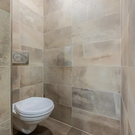 Days - Elegant Open-plan In Old Town