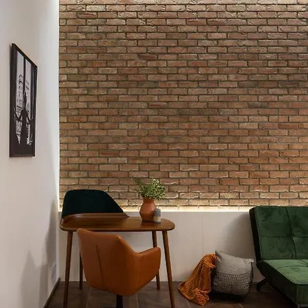 Days - Elegant Open-plan In Old Town